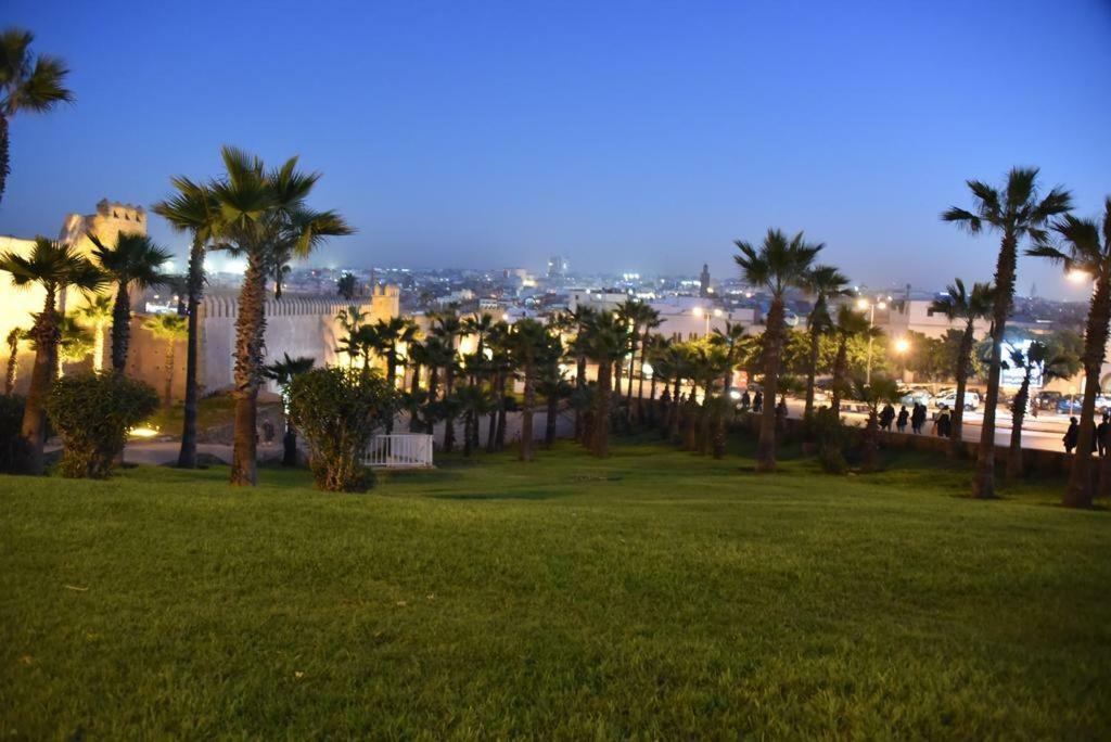 Dar Al Taaj Apartment Rabat Bagian luar foto