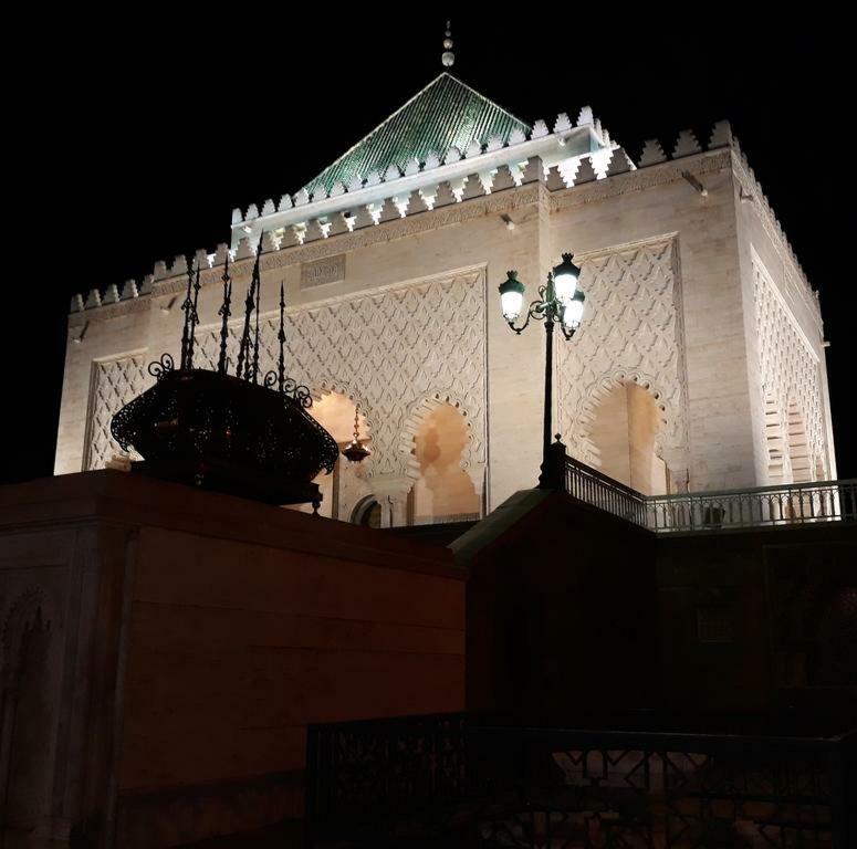 Dar Al Taaj Apartment Rabat Bagian luar foto